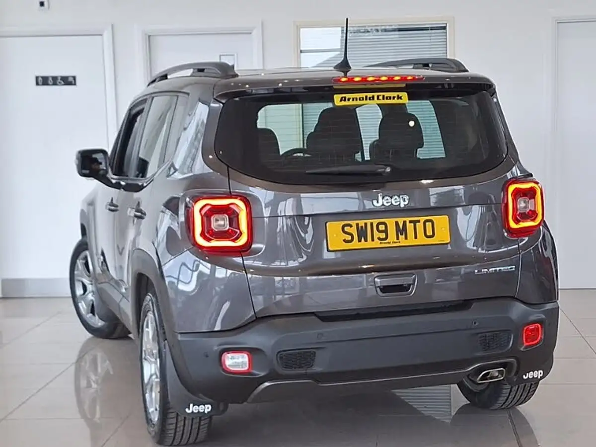 2019-jeep-renegade-10-gse-limited-big-1