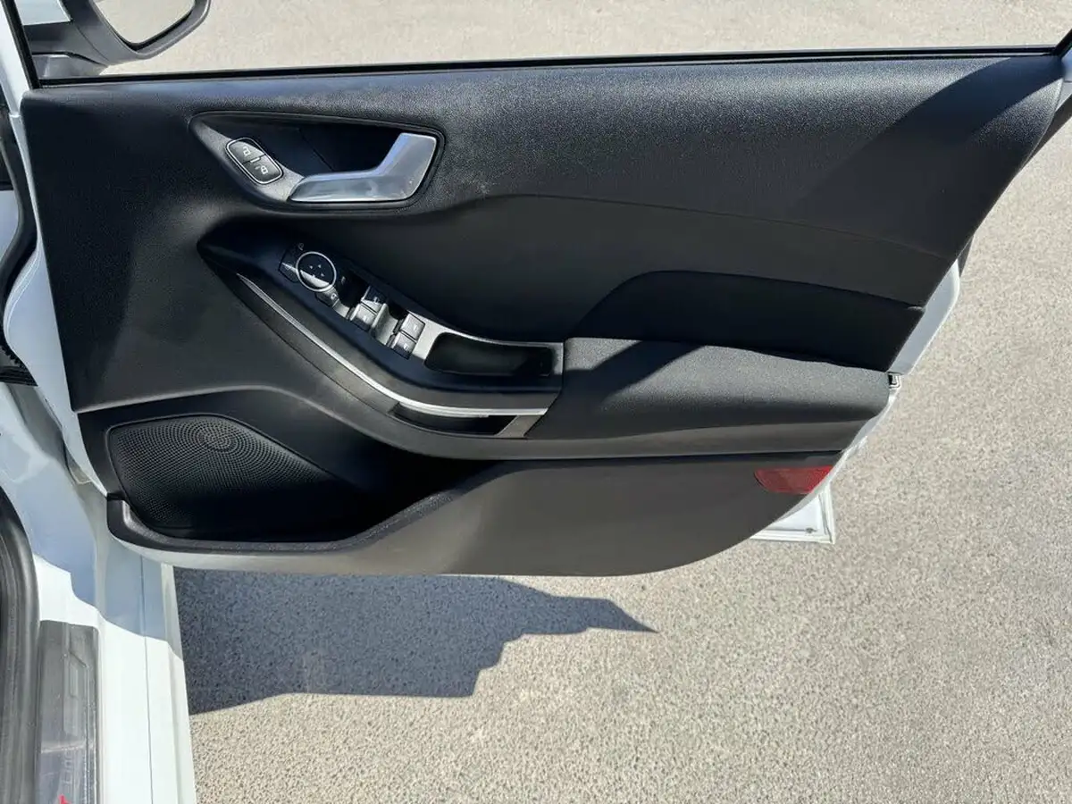 2020-ford-fiesta-10t-st-line-edition-95ps-5d-big-44