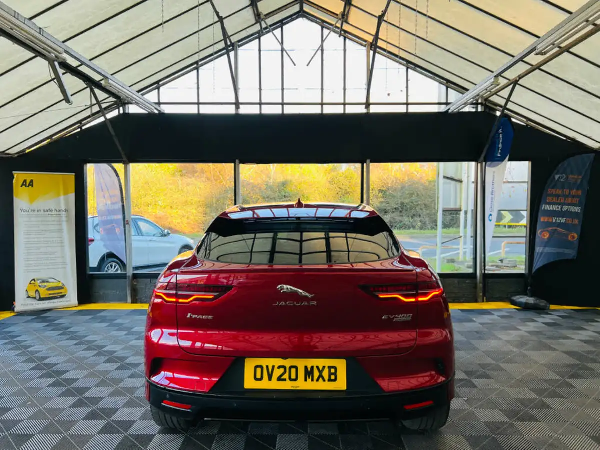 2019-jaguar-i-pace-ev400-se-big-7
