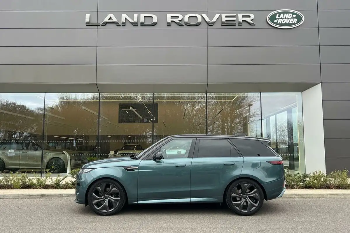 2023-land-rover-range-rover-sport-30-p400-autobiography-big-6
