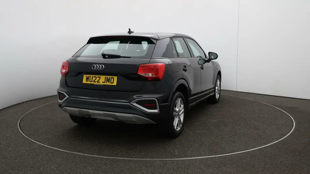 2022-audi-q2-15-35-tfsi-sport-s-tronic-big-50