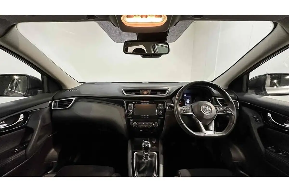 2021-nissan-qashqai-13-dig-t-n-connecta-140ps-big-1