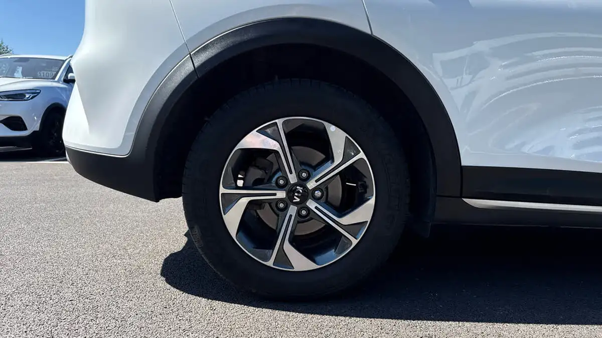 2021-kia-xceed-10-t-gdi-2-big-18
