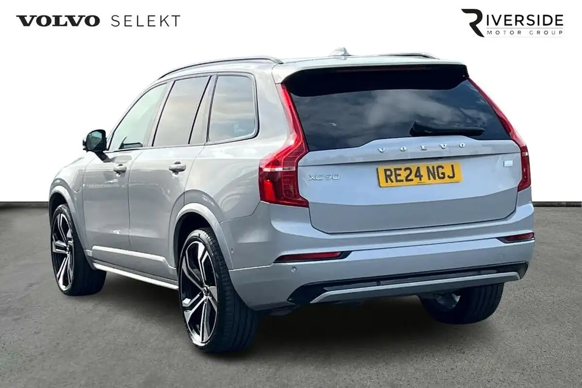 2024-volvo-xc90-20-t8-ultimate-dark-big-2