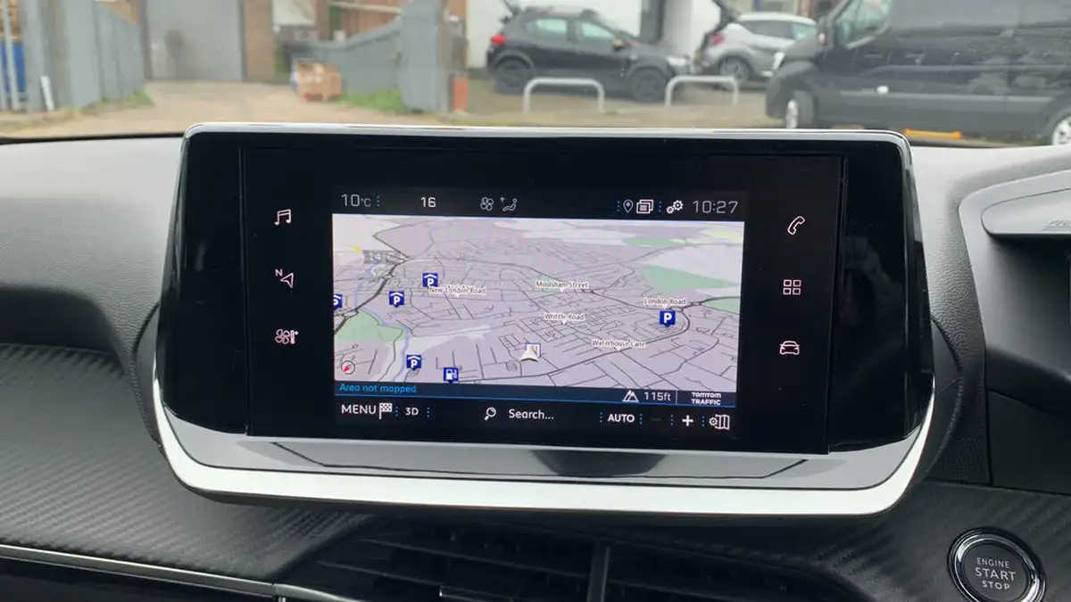 2023-peugeot-208-12-puretech-allure-premium-100ps-big-32