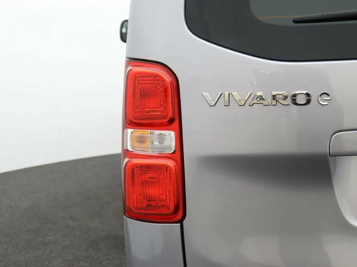 2023-vauxhall-vivaro-life-e-combi-l-big-48
