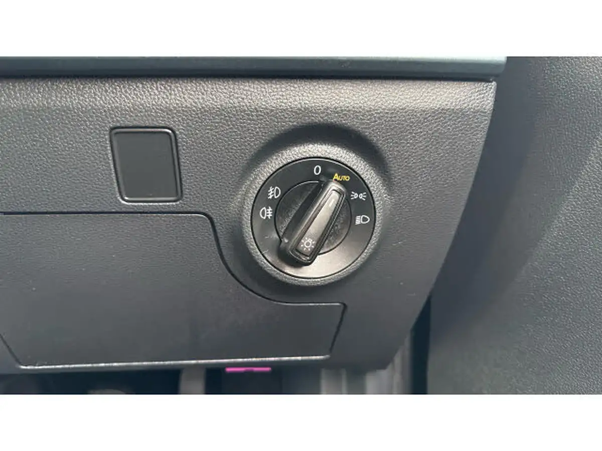 2022-seat-arona-10-tsi-xperience-big-24