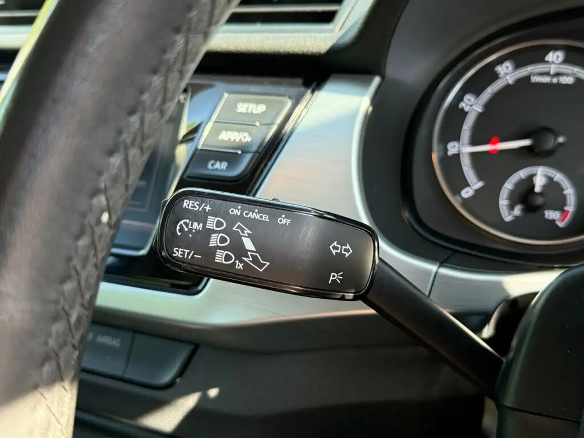 2019-skoda-fabia-10-mpi-se-75ps-ss-hatchback-big-5