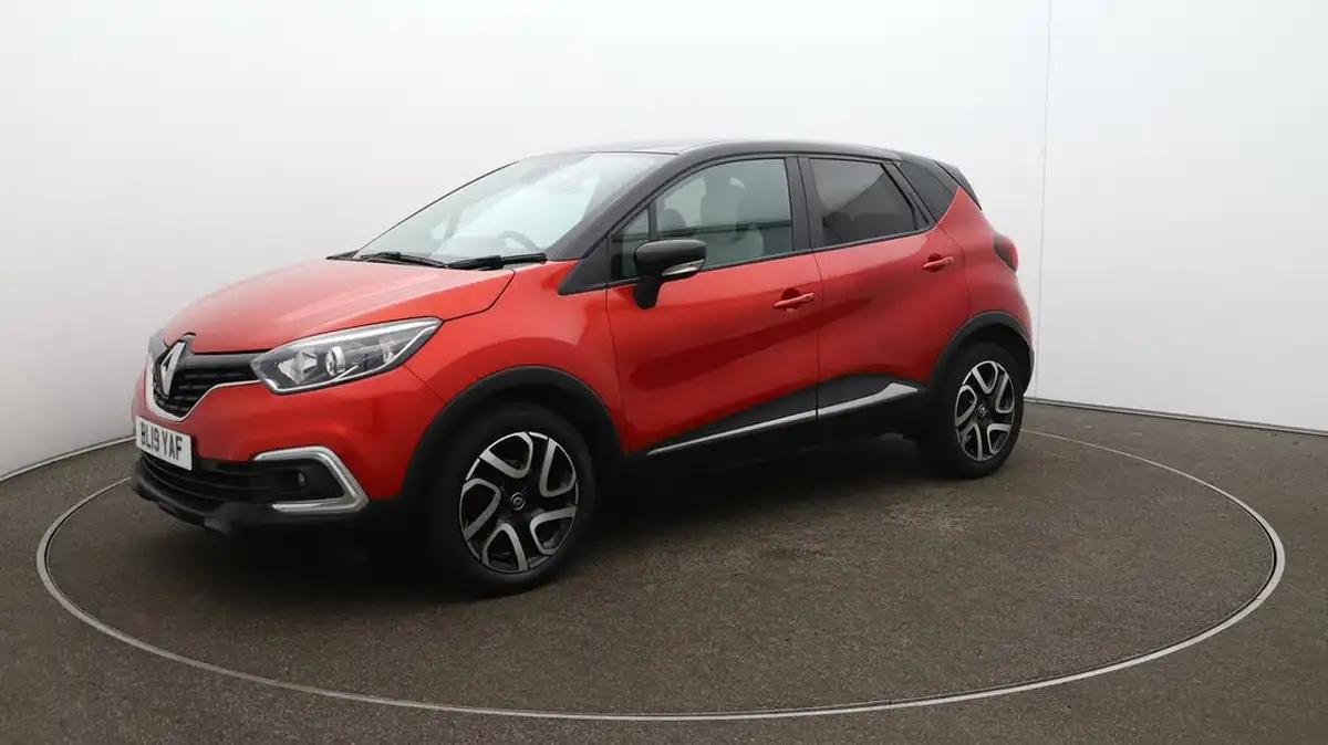 2019-renault-captur-09-tce-iconic-big-67