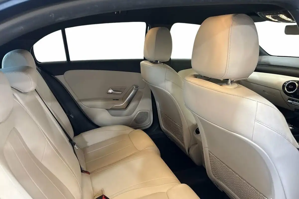 2022-mercedes-benz-a-class-13-a180-sport-executive-edition-hatchback-5d-7g-dct-big-9