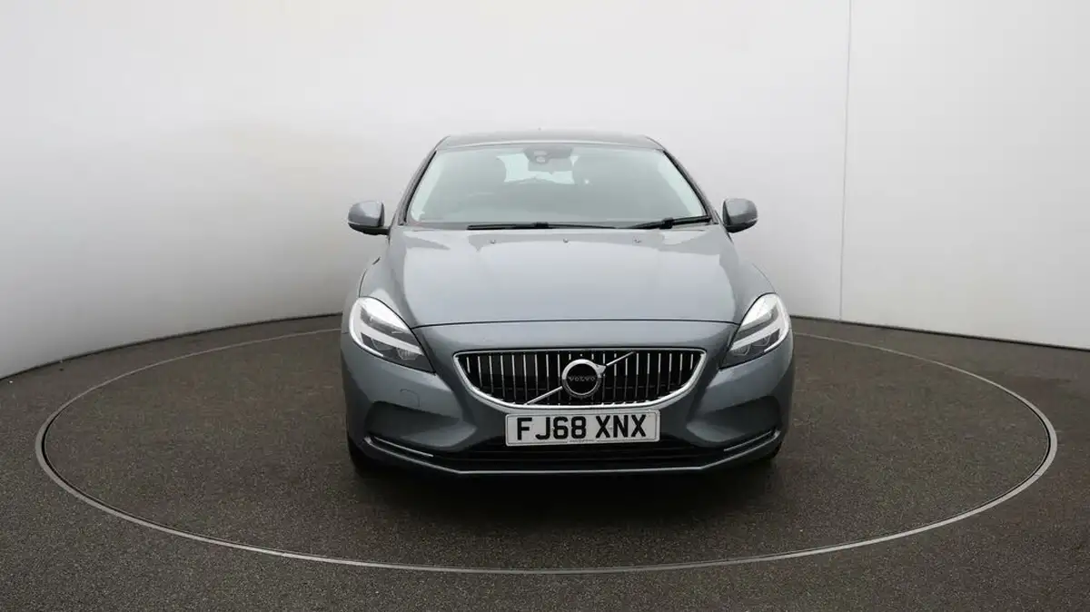 2018-volvo-v40-15-t3-inscription-big-38