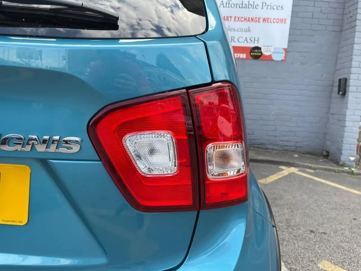 2018-suzuki-ignis-12-dualjet-sz5-ags-big-10