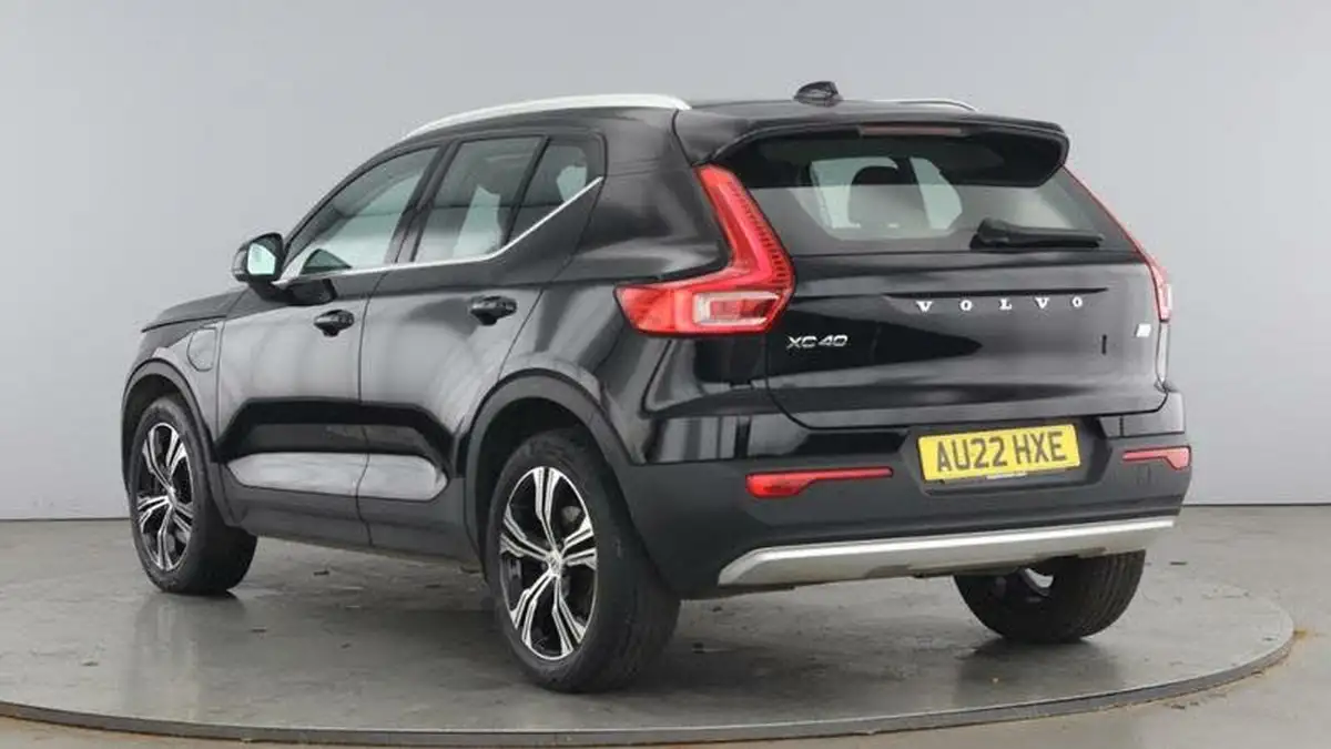 2022-volvo-xc40-15-t5-inscription-pro-big-2