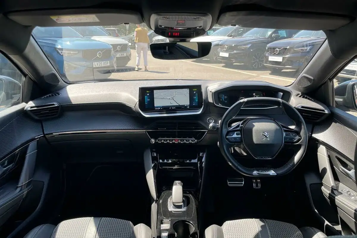 2021-peugeot-208-e-gt-50kwh-big-2