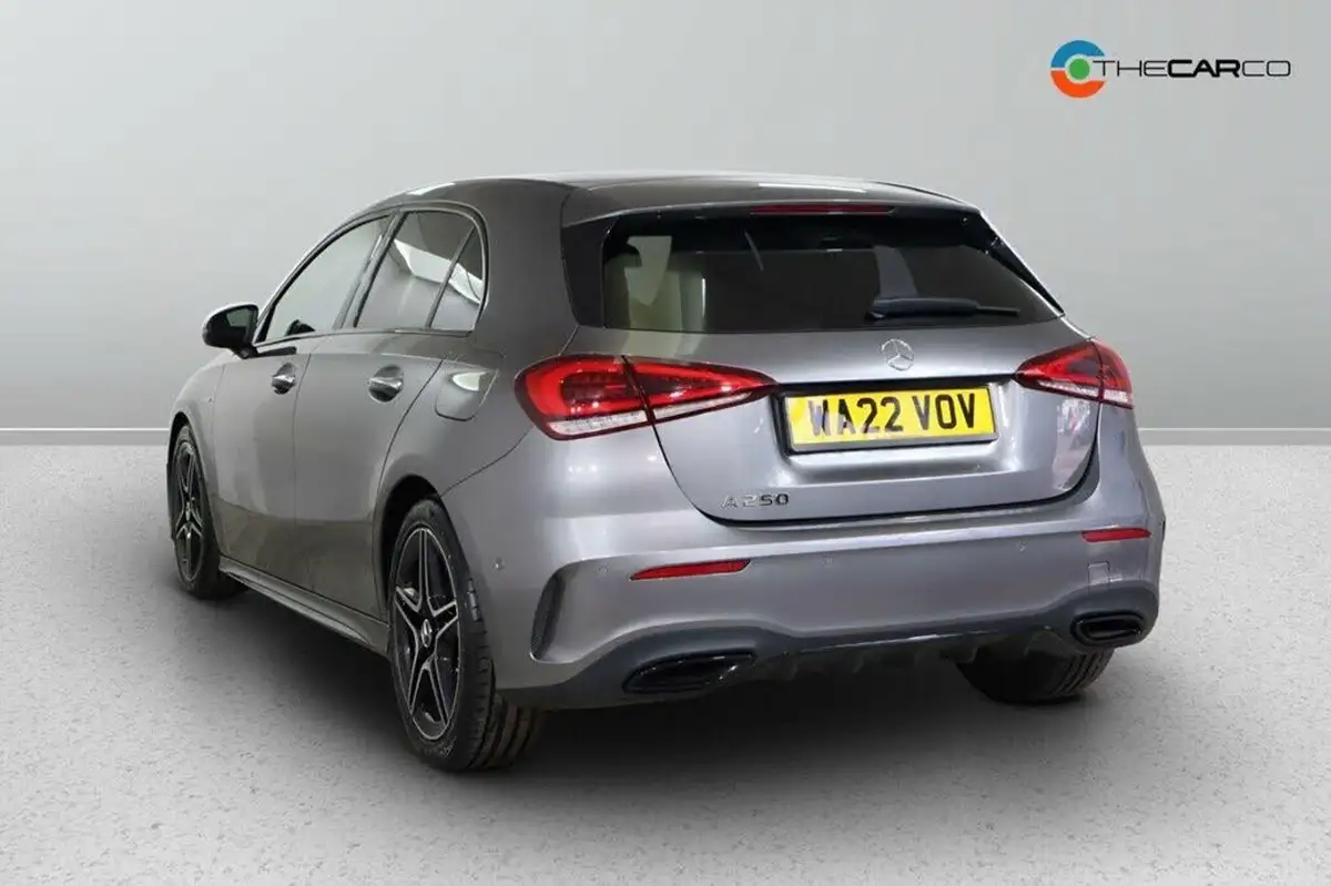 2022-mercedes-benz-a-class-20-a250-amg-line-premium-edition-hatchback-5d-big-6