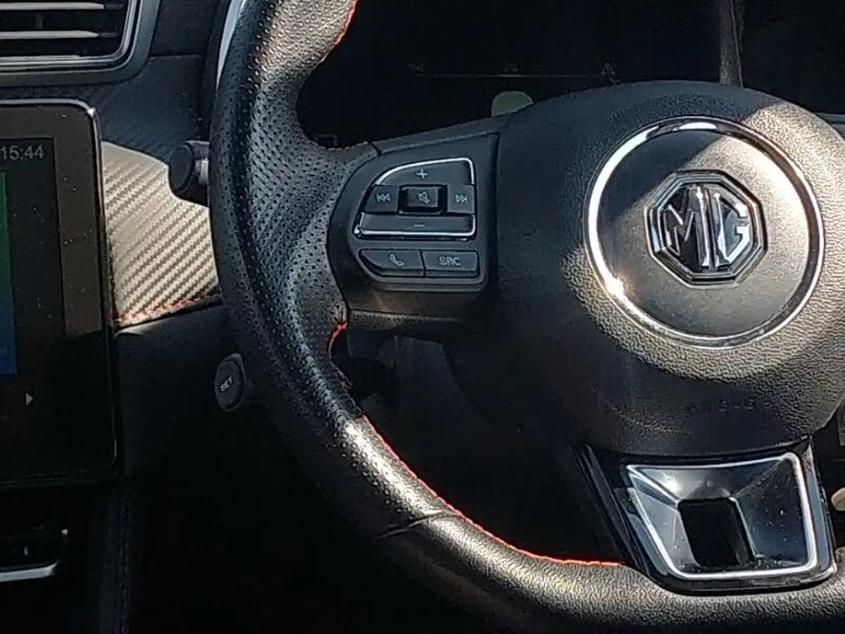 2022-mg-zs-suv-15-vti-tech-exclusive-big-9