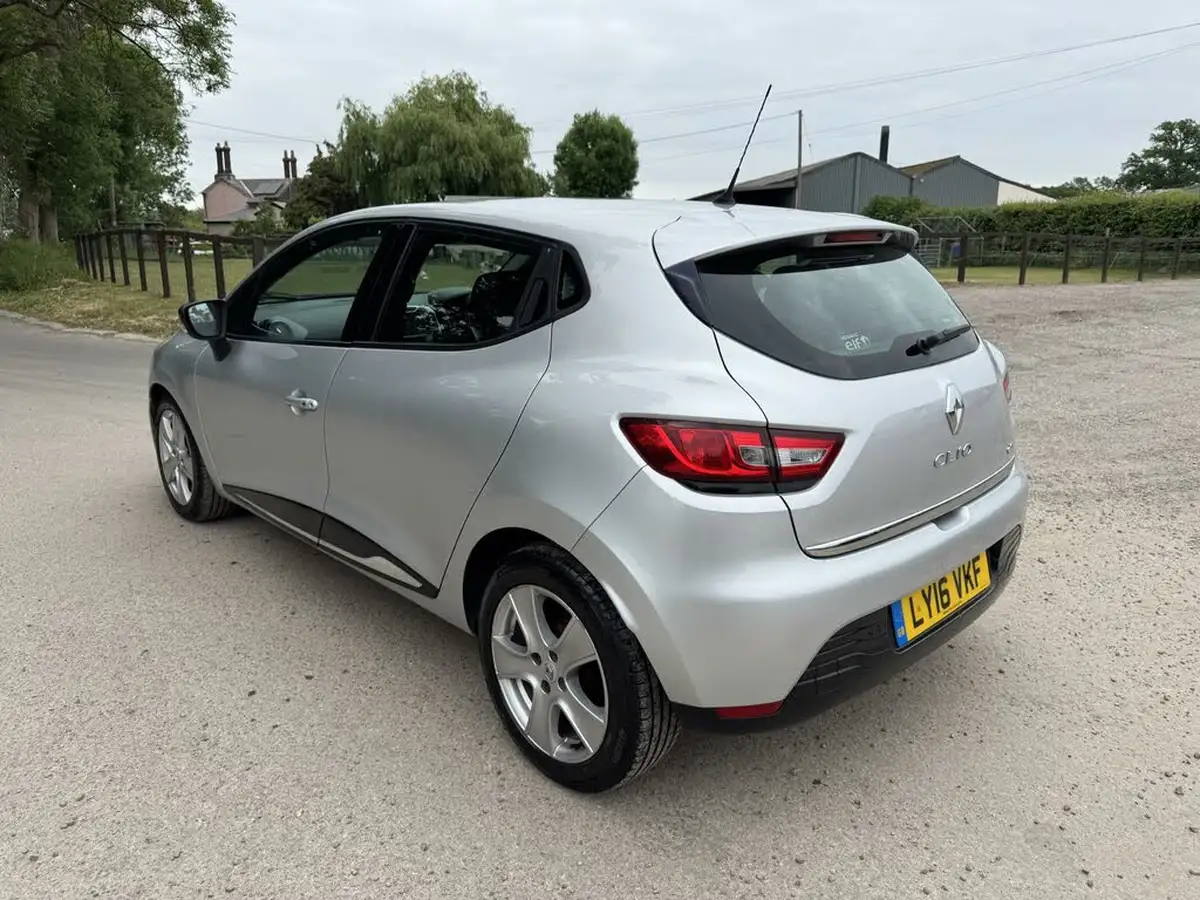 2016-renault-clio-15dci-dynamique-nav-ss-energy-big-4