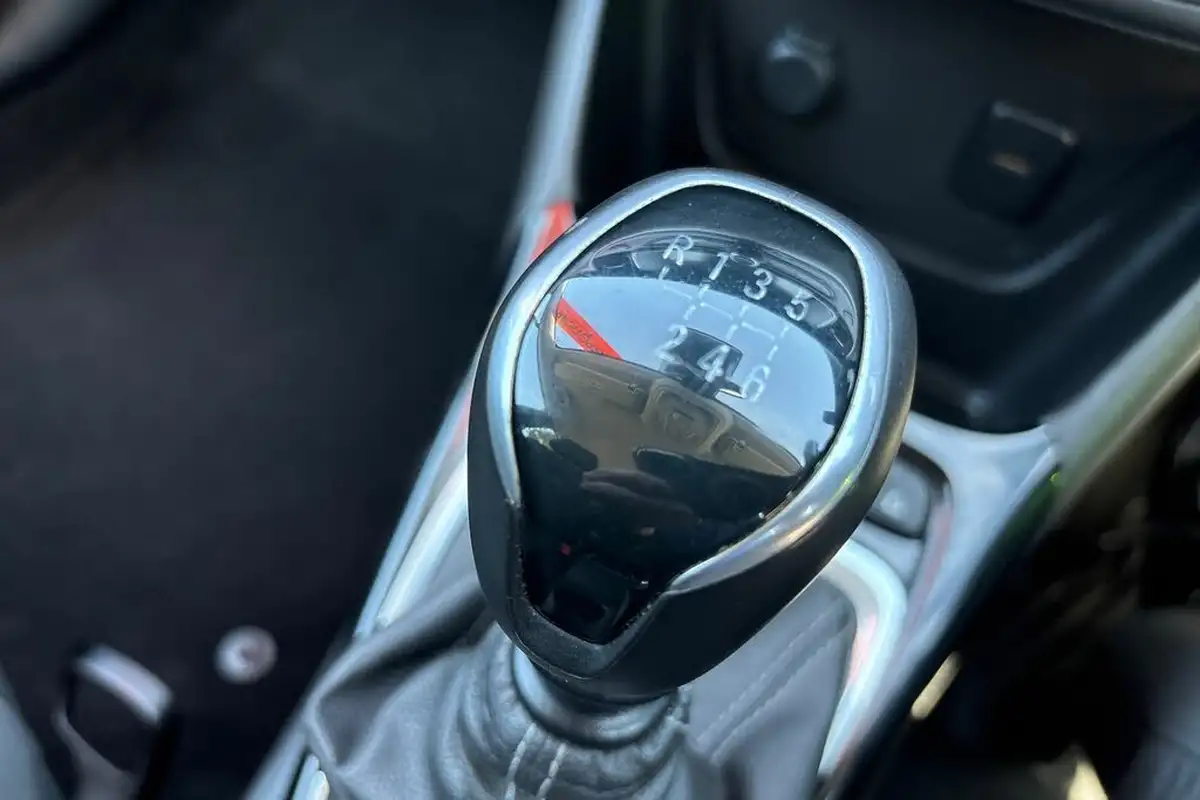 2019-vauxhall-crossland-x-12i-se-big-28