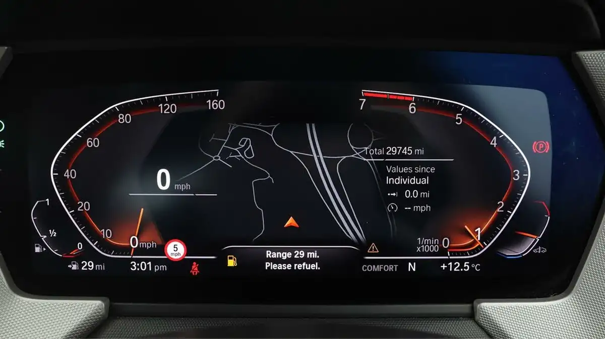 2021-bmw-1-series-15-118i-se-lcp-big-9
