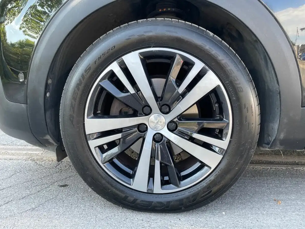 2017-peugeot-3008-suv-16-thp-gt-line-big-8