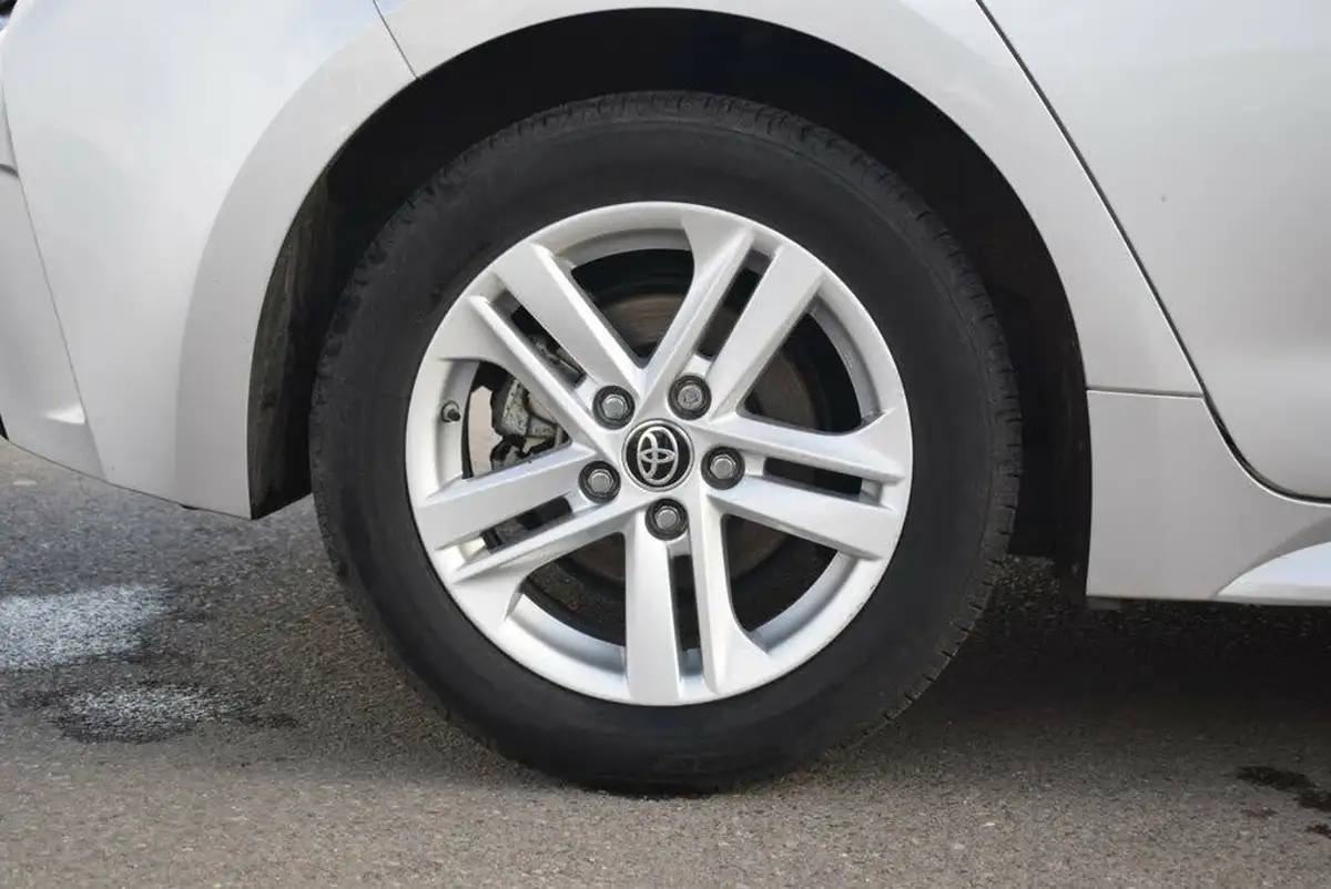 2021-toyota-corolla-18-vvt-i-icon-spare-wheel-hatchback-5d-big-16