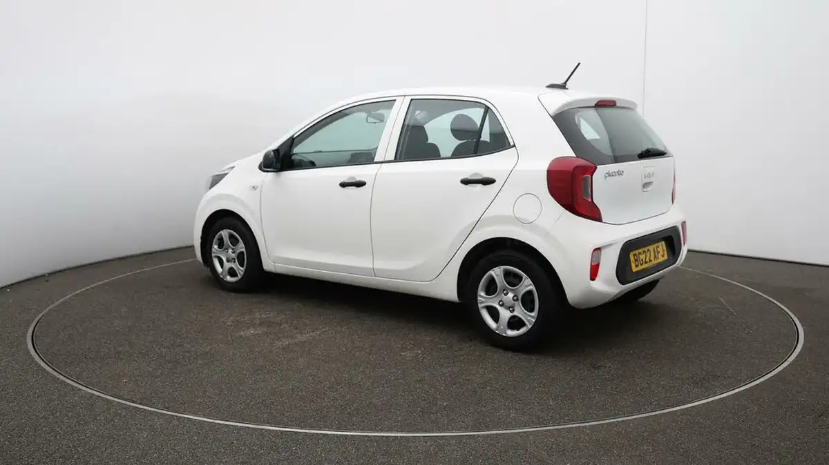 2022-kia-picanto-10-1-big-32