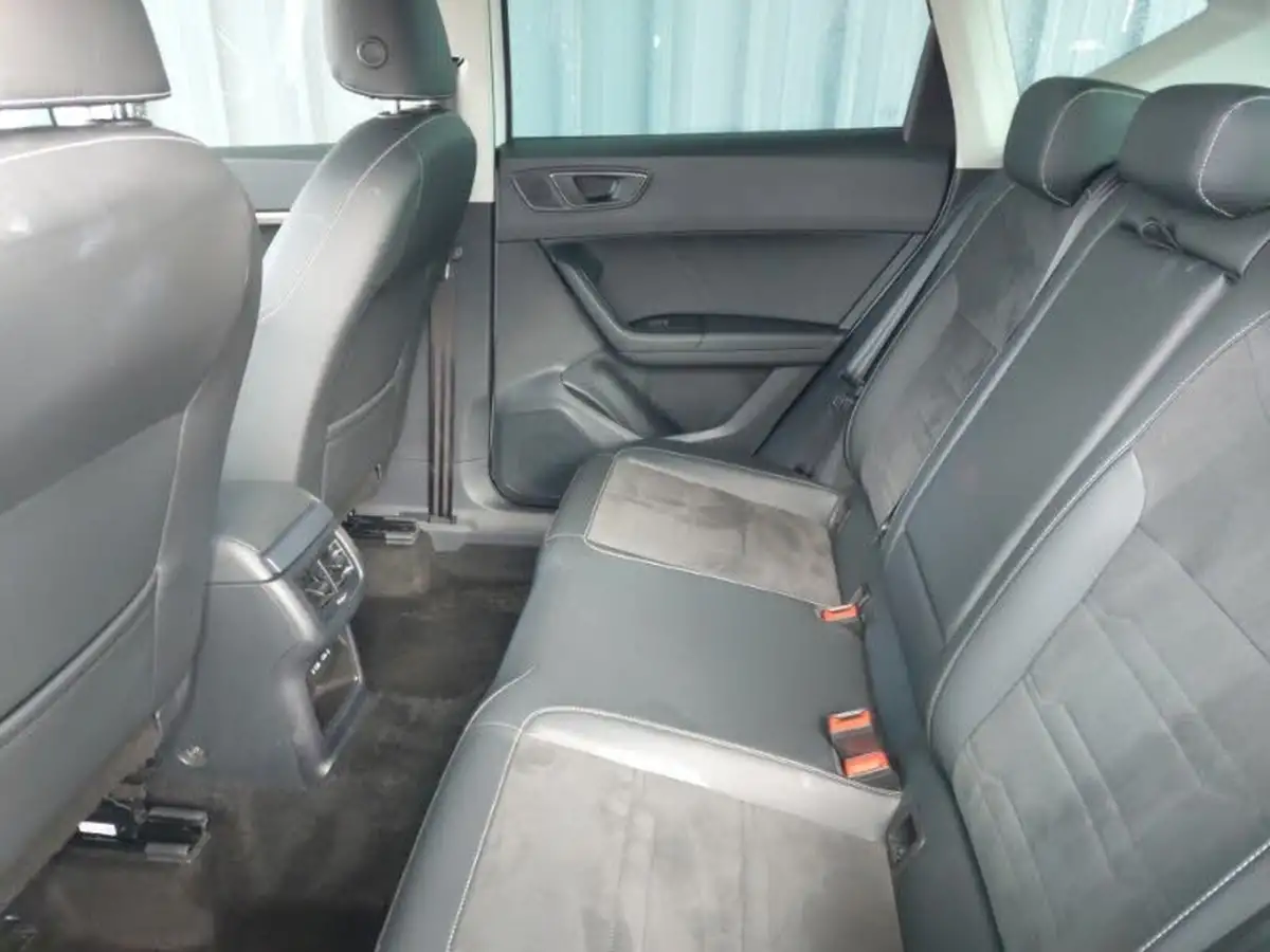 2023-seat-ateca-15-ecotsi-xperience-big-5