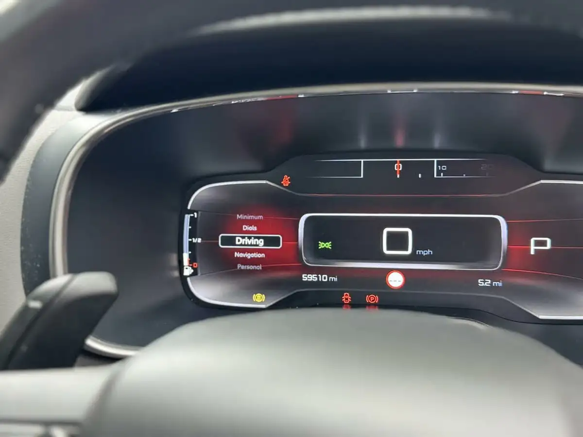 2020-citroen-c5-aircross-12-puretech-flair-plus-eat8-big-37
