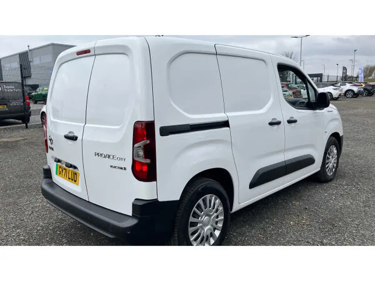 2021-toyota-proace-city-e-icon-big-22