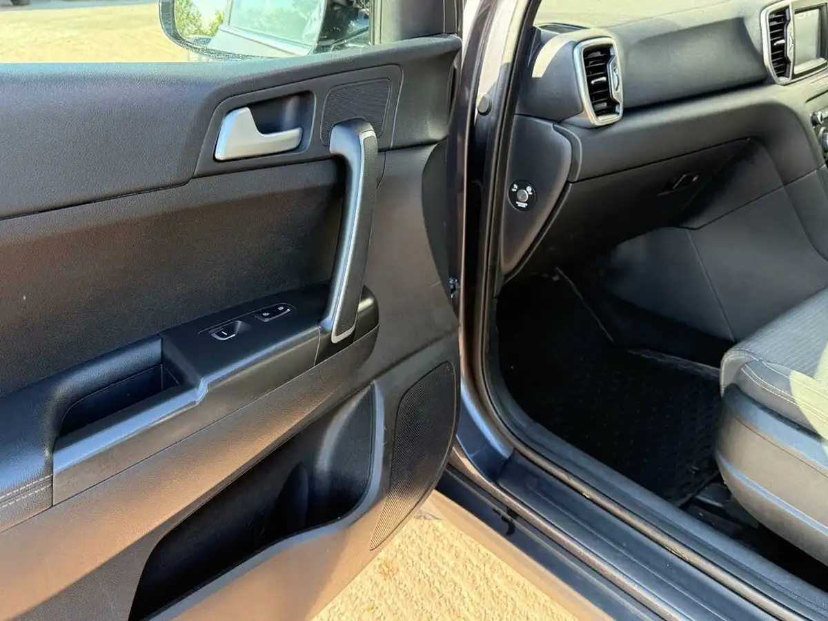 2018-kia-sportage-16-gdi-2-big-57
