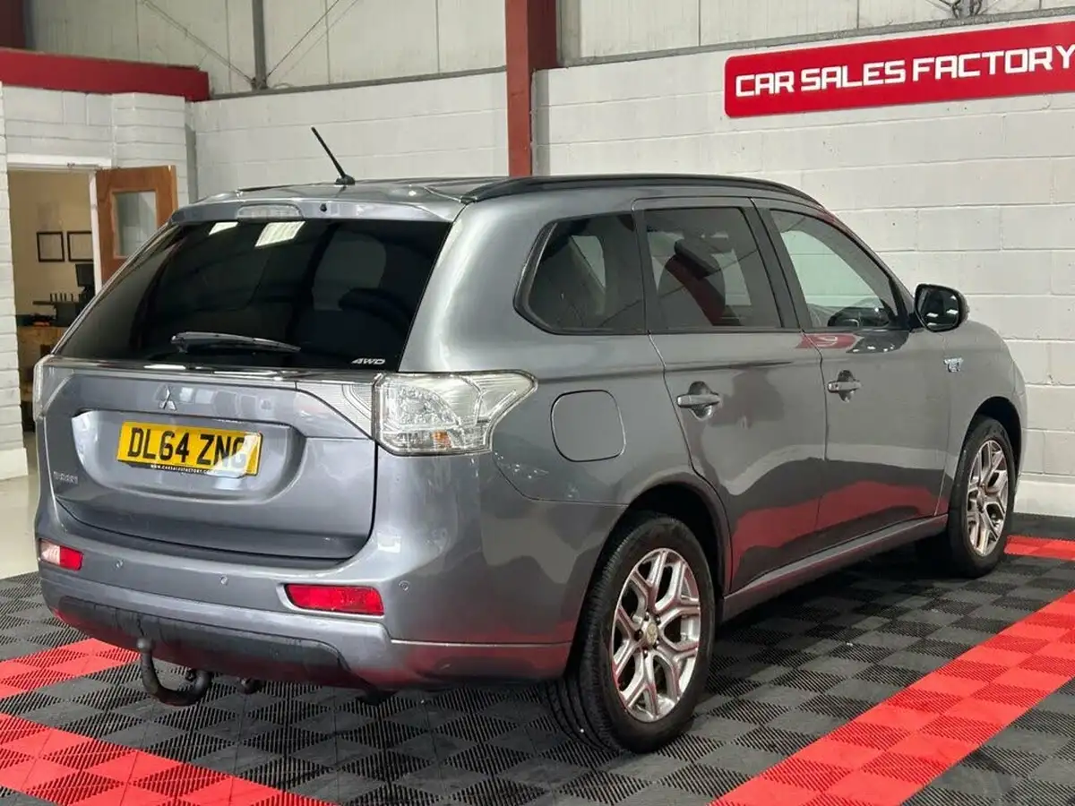 2015-mitsubishi-outlander-20-gx3h-5st-big-7