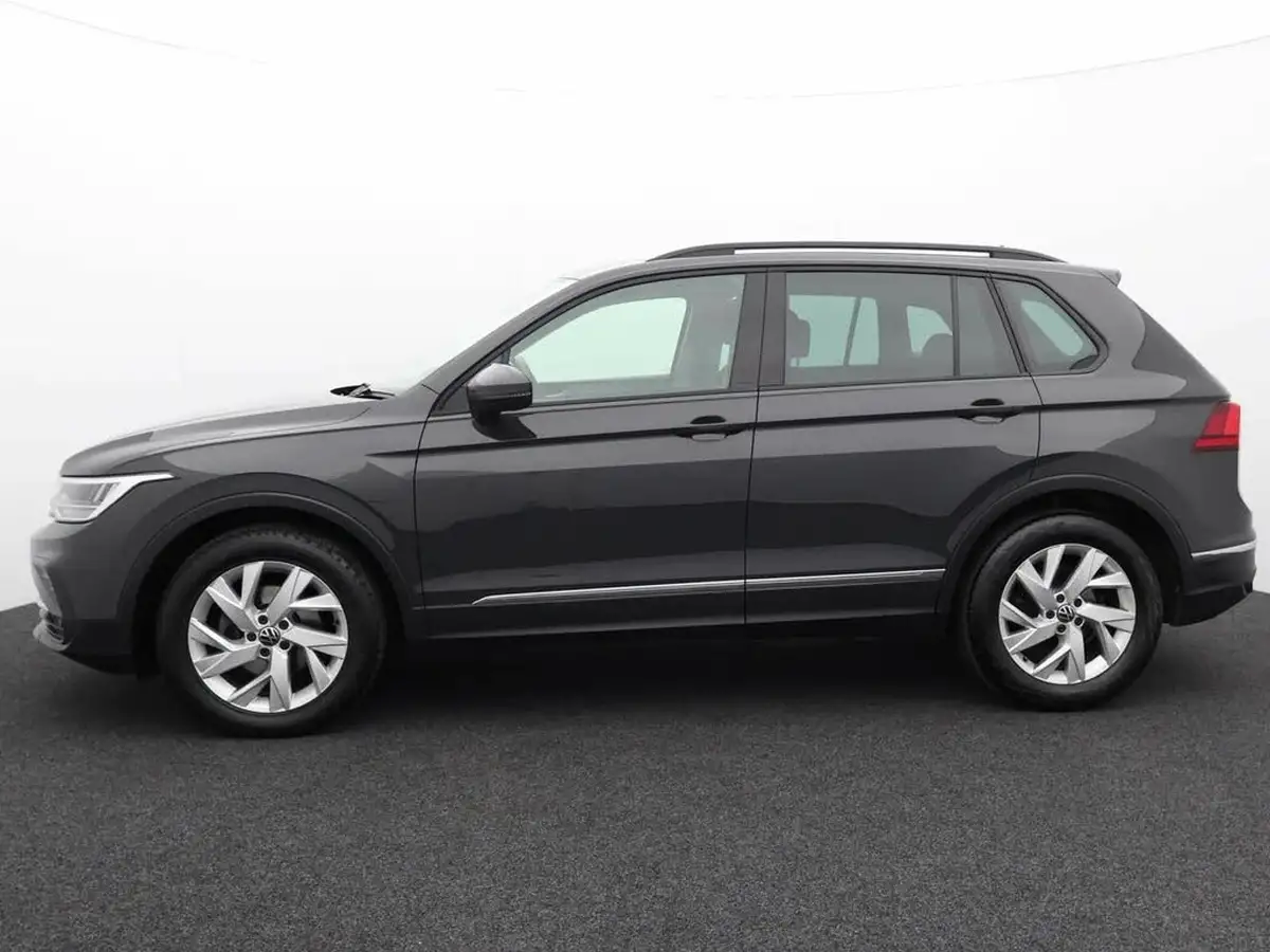 2022-volkswagen-tiguan-15-tsi-life-150ps-dsg-big-3