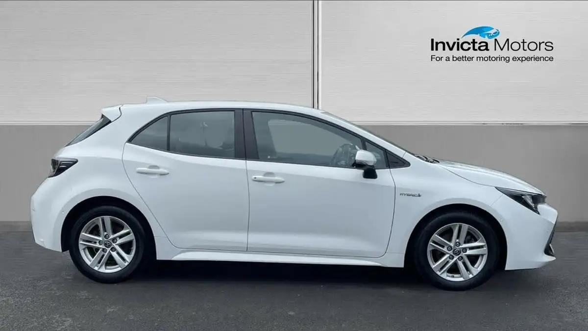2021-toyota-corolla-18-vvt-i-icon-tech-spare-wheel-hatchback-5d-big-1