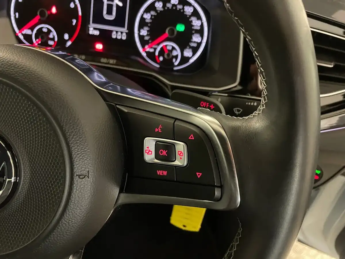2020-volkswagen-polo-10-tsi-r-line-115ps-dsg-big-20