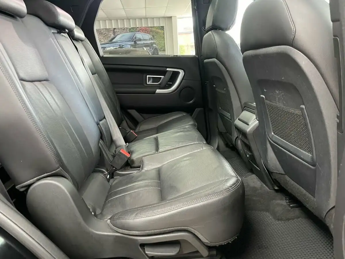 2019-land-rover-discovery-sport-20td4-landmark-big-26