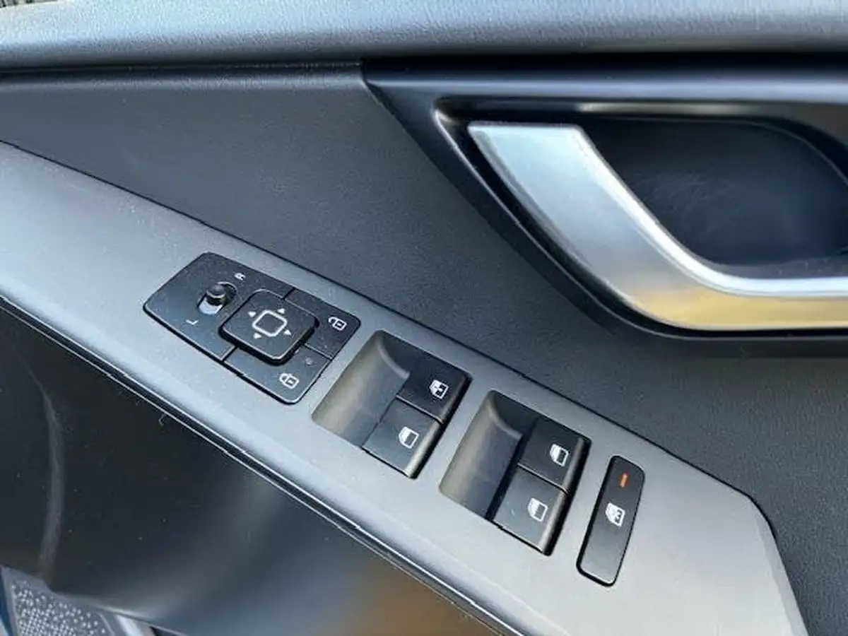 2024-kia-niro-ev-e-2-big-13