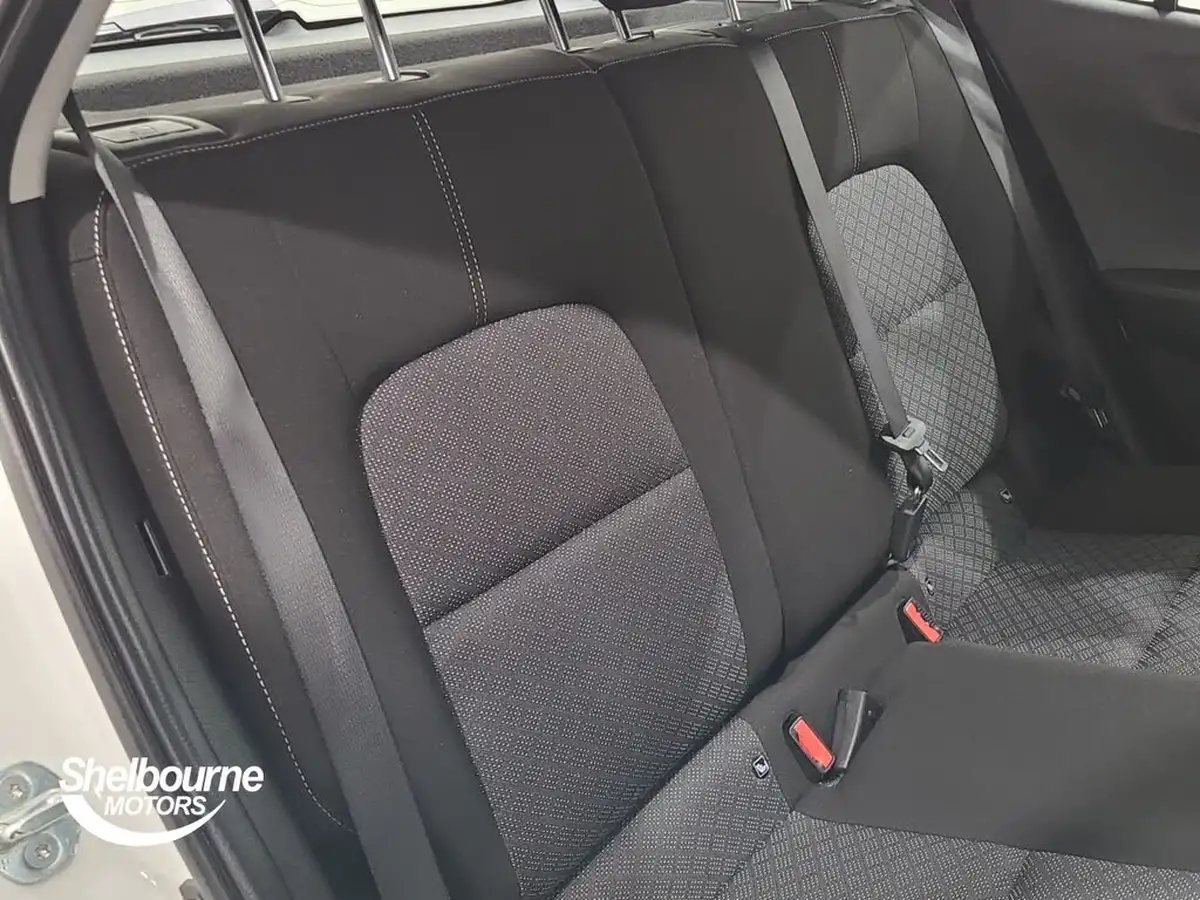 2024-kia-picanto-10-2-big-41