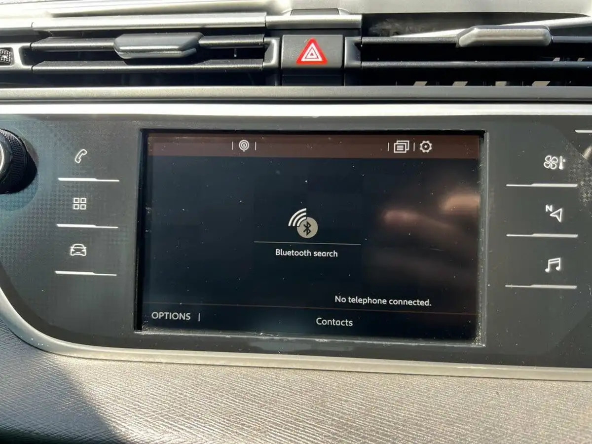 2018-citroen-grand-c4-spacetourer-12-puretech-feel-big-26