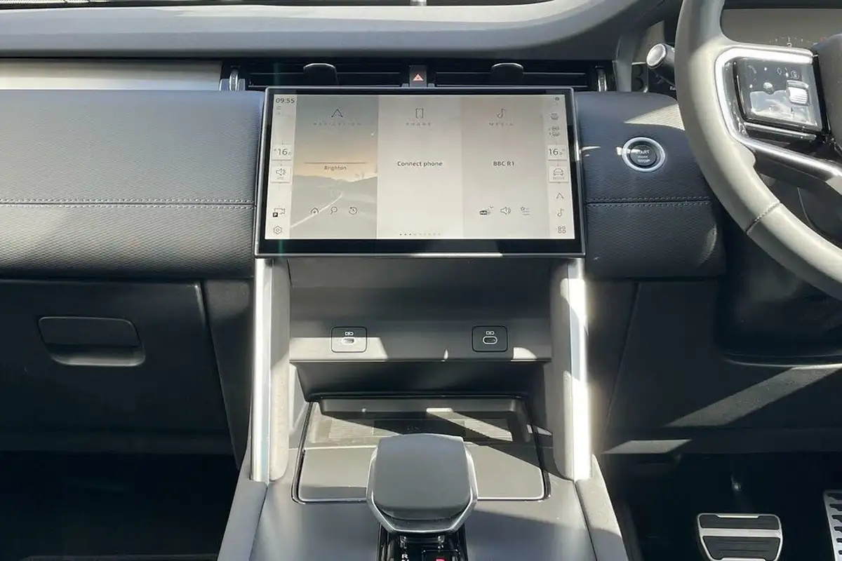 2024-land-rover-discovery-sport-15-p270e-dynamic-se-big-42