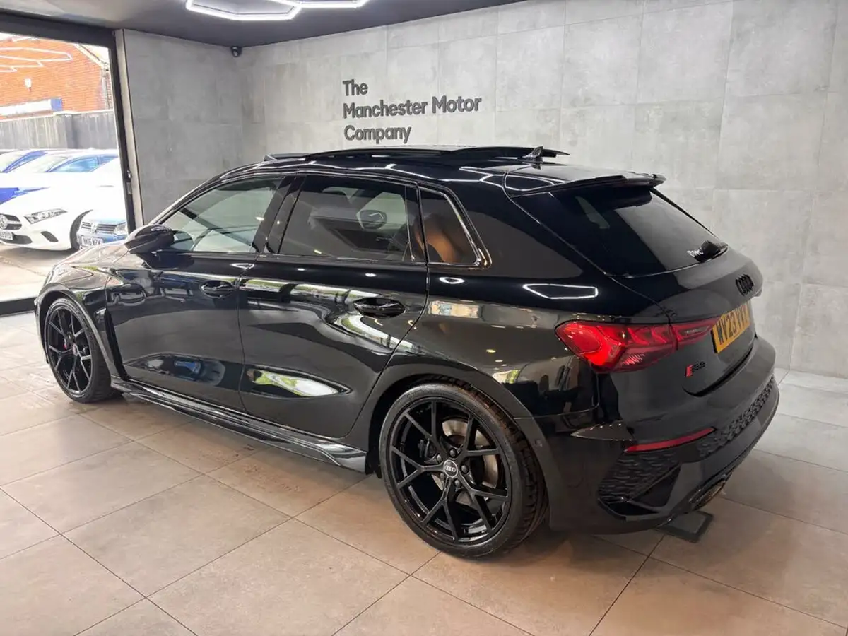 2023-audi-rs3-25-tfsi-vorsprung-sportback-5d-big-5