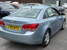 2010-chevrolet-cruze-16-ls-small-6