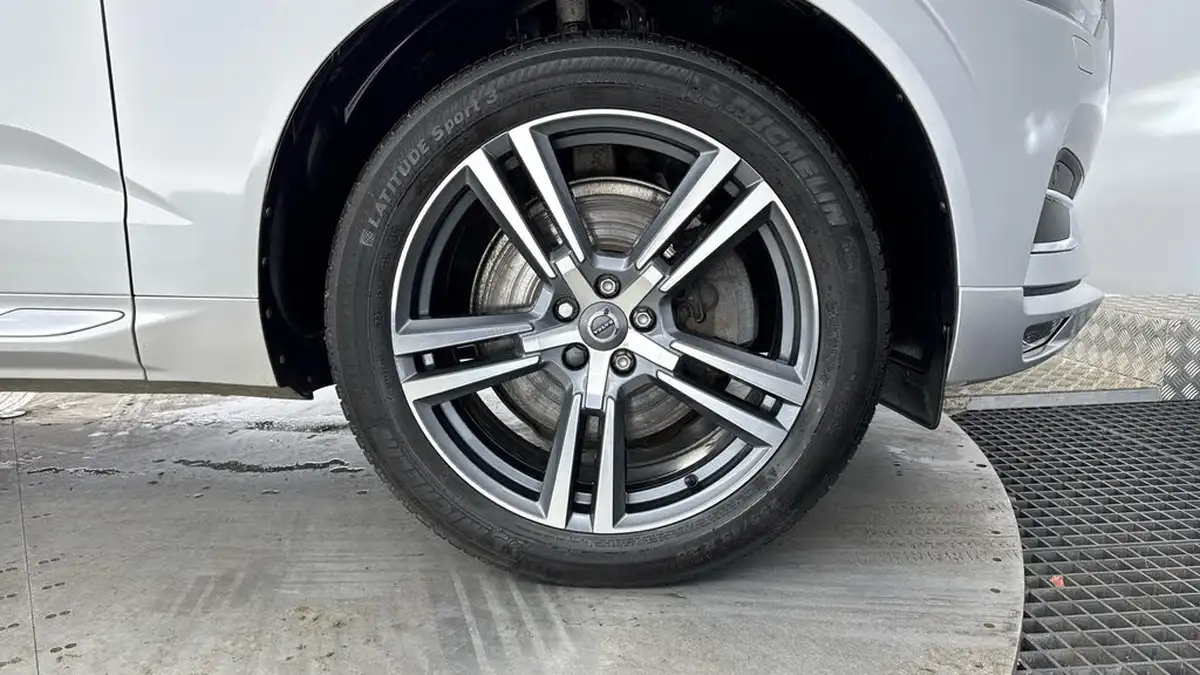 2021-volvo-xc60-20td-b4-inscription-awd-big-29