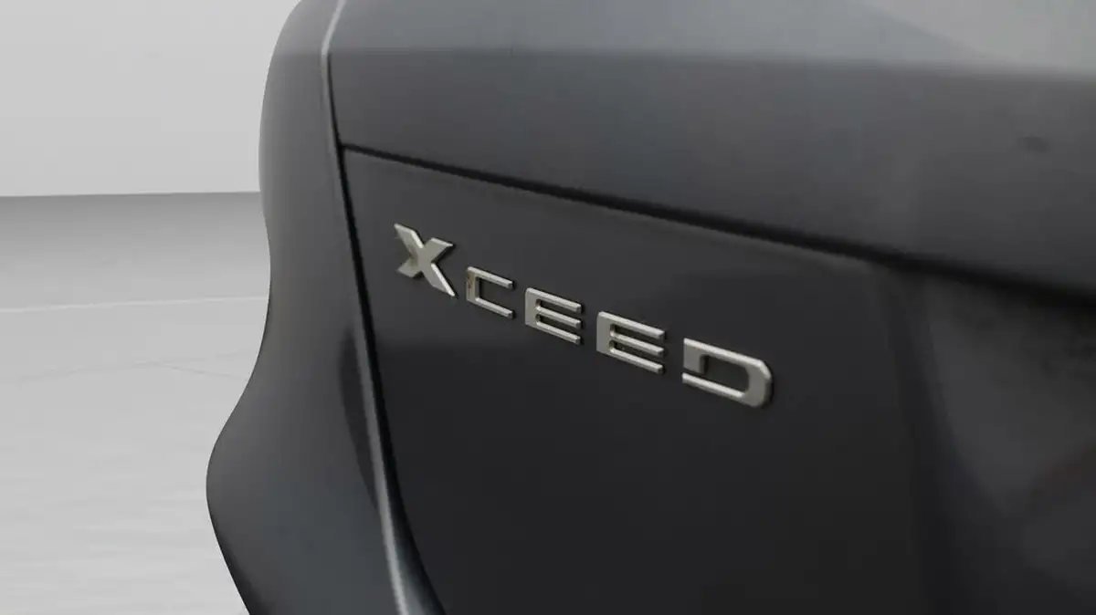2021-kia-xceed-10-t-gdi-2-big-19