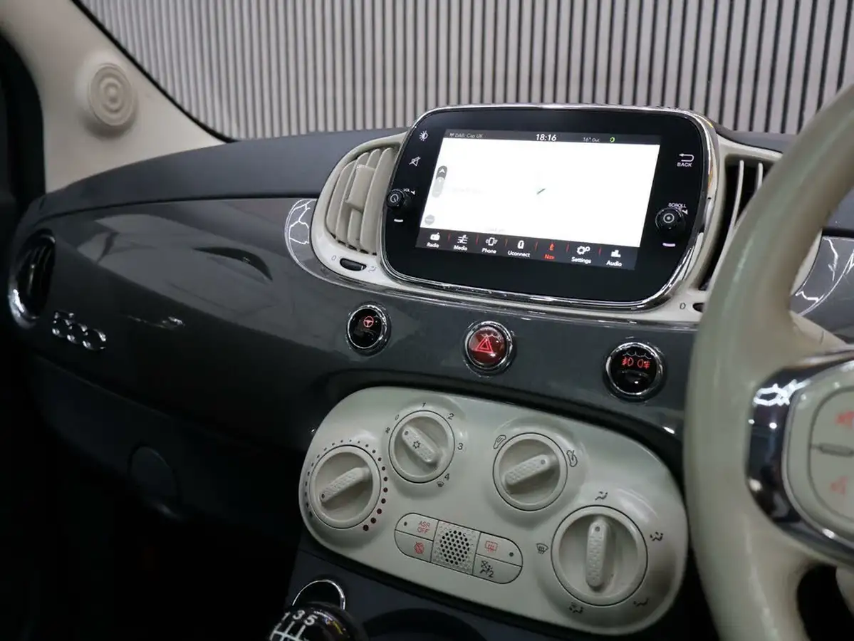 2017-fiat-500-12-lounge-big-19