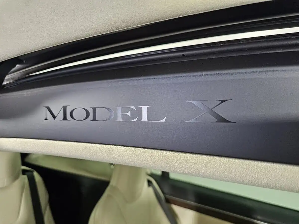 2018-tesla-model-x-e-100d-big-13