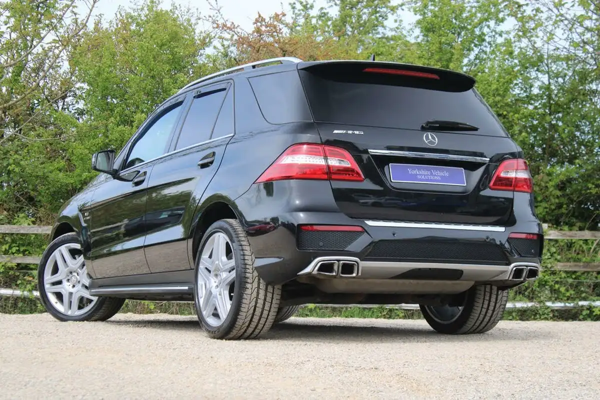 2014-mercedes-benz-m-class-55-ml63-amg-518bhp-speedshift-plus-7g-tronic-big-2