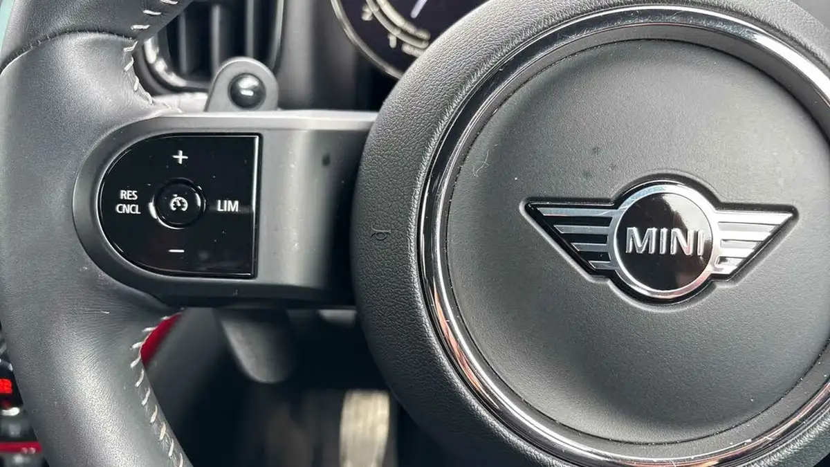 2023-mini-countryman-20-cooper-s-sport-premium-big-21