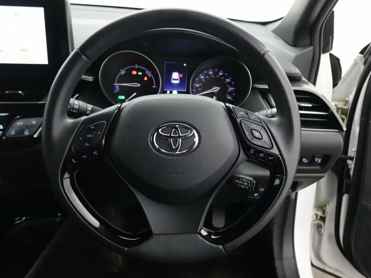 2022-toyota-c-hr-18-vvt-i-design-big-15