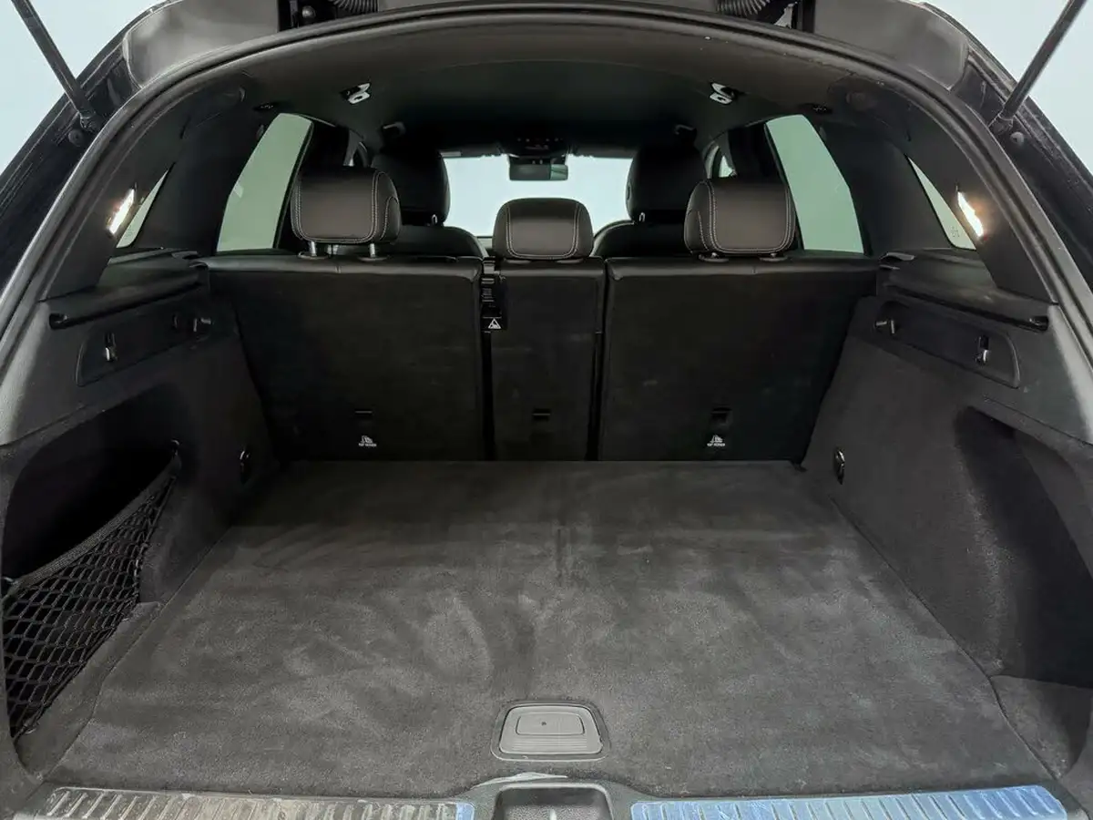 2022-mercedes-benz-glc-class-20d-glc300d-amg-line-premium-245ps-station-wagon-5d-1950cc-big-8