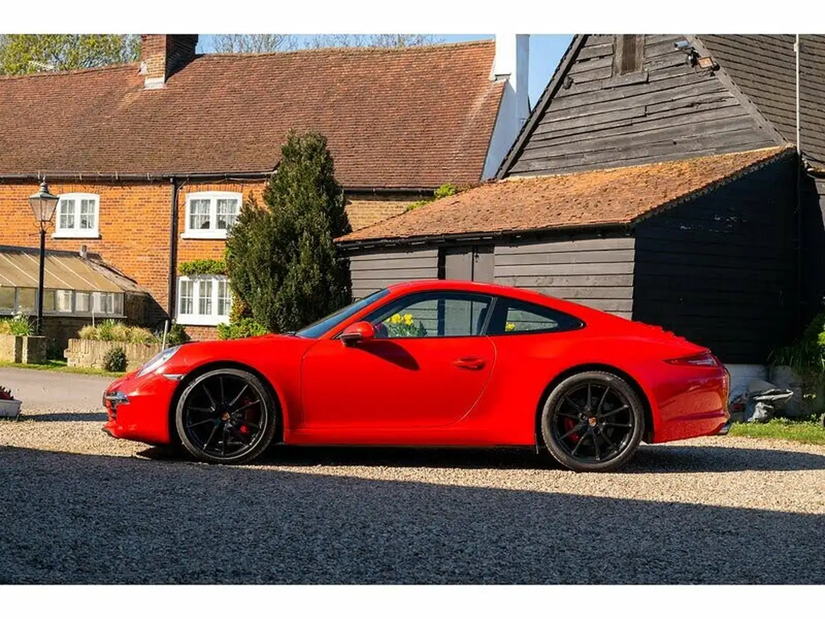 2012-porsche-911-38-carrera-s-400bhp-coupe-pdk-big-2
